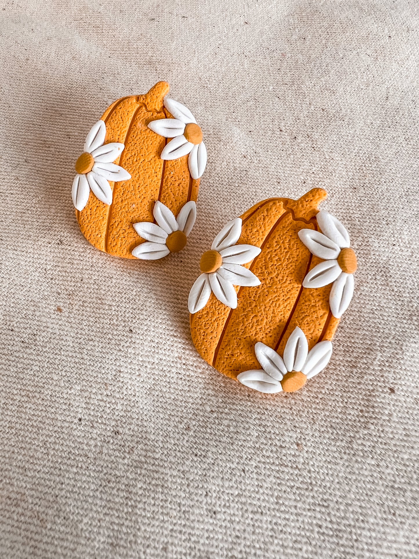Jumbo Floral Pumpkin Studs