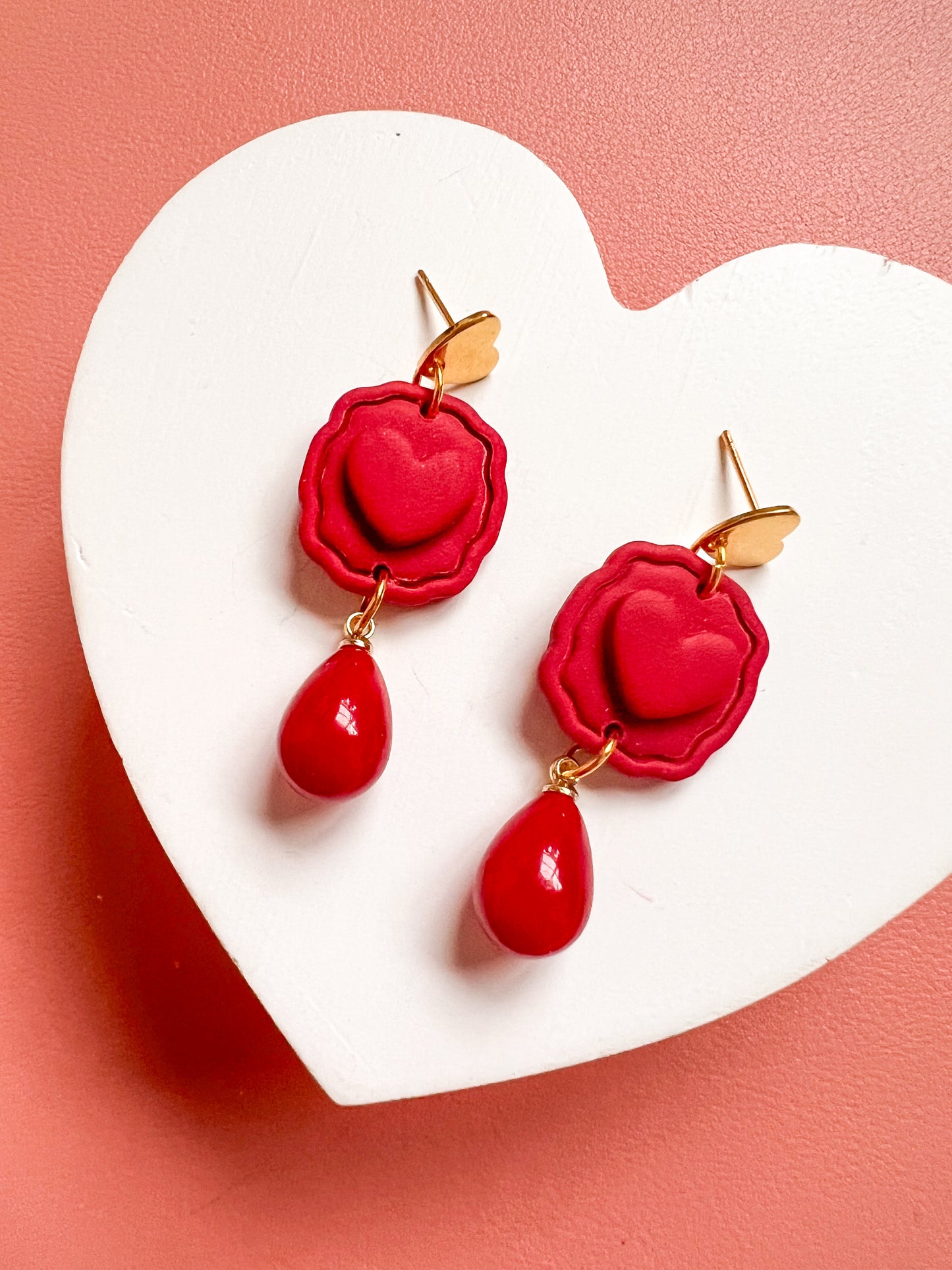 Framed Heart Dangles w/ Drop